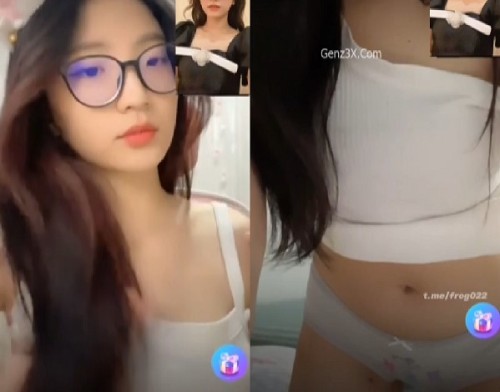 Clip Sex Hanaa Gái Xinh Livestream Bán Dâm Cực Nứng